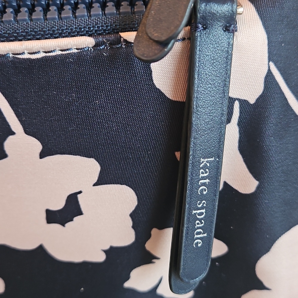 Kate Spade Black Cream Nylon Floral Crossbody Watson Lane Dawn Style OS - Picture 3 of 9